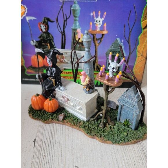 Lemax Grim Reaper Waits patiently spooky town Village accessory 2005 - Picture 3 of 8